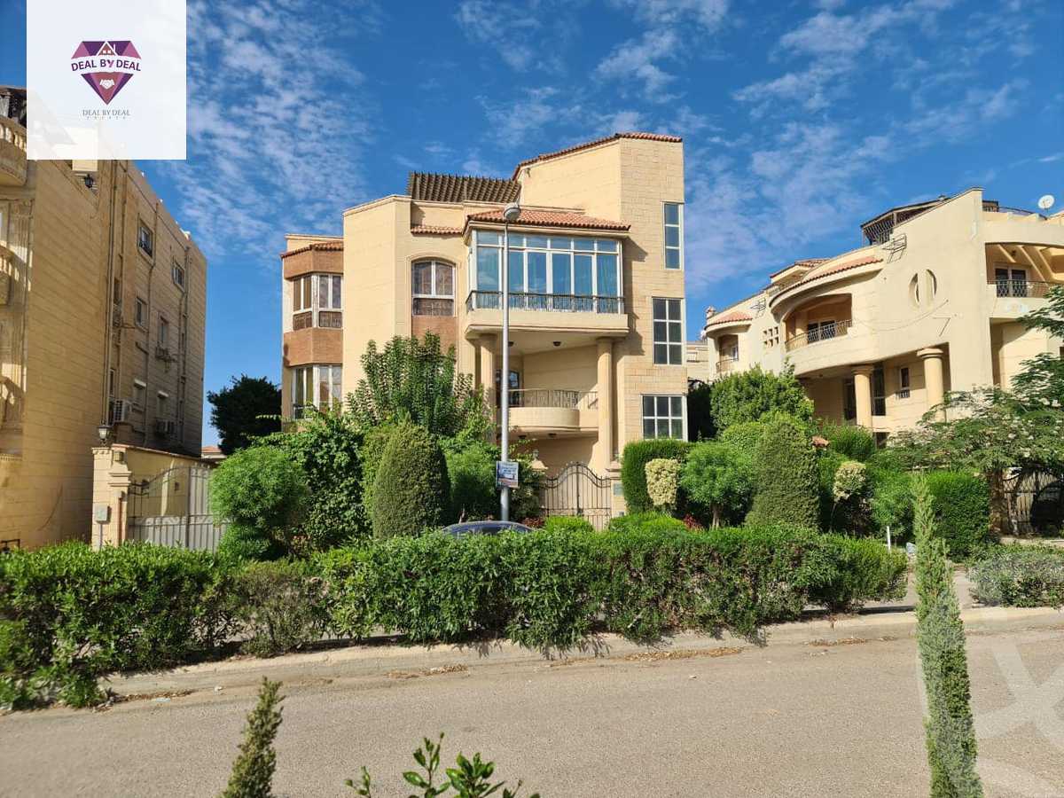 https://aqarmap.com.eg/ar/listing/4182978-for-sale-cairo-new-cairo-ltjm-lkhms-el-ahyaa-second-neighborhood-street-66