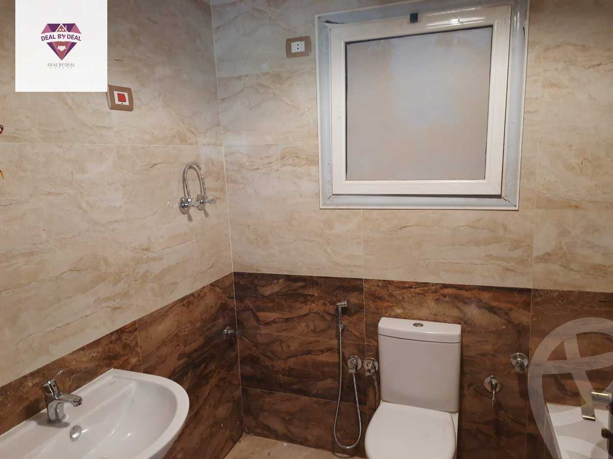 https://aqarmap.com.eg/ar/listing/4210252-for-rent-cairo-new-cairo-compounds-fifth-square