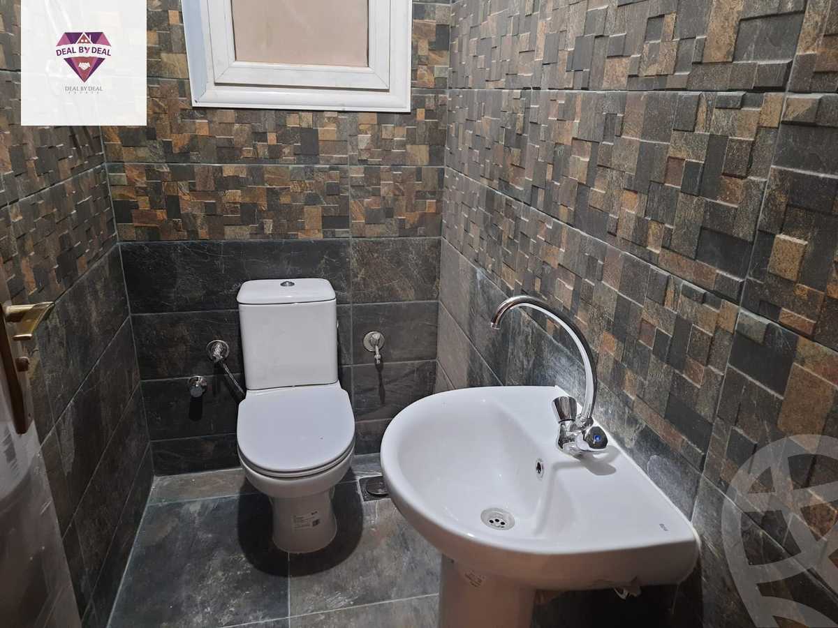 https://aqarmap.com.eg/ar/listing/4210252-for-rent-cairo-new-cairo-compounds-fifth-square