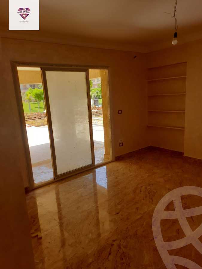 https://aqarmap.com.eg/ar/listing/4210252-for-rent-cairo-new-cairo-compounds-fifth-square