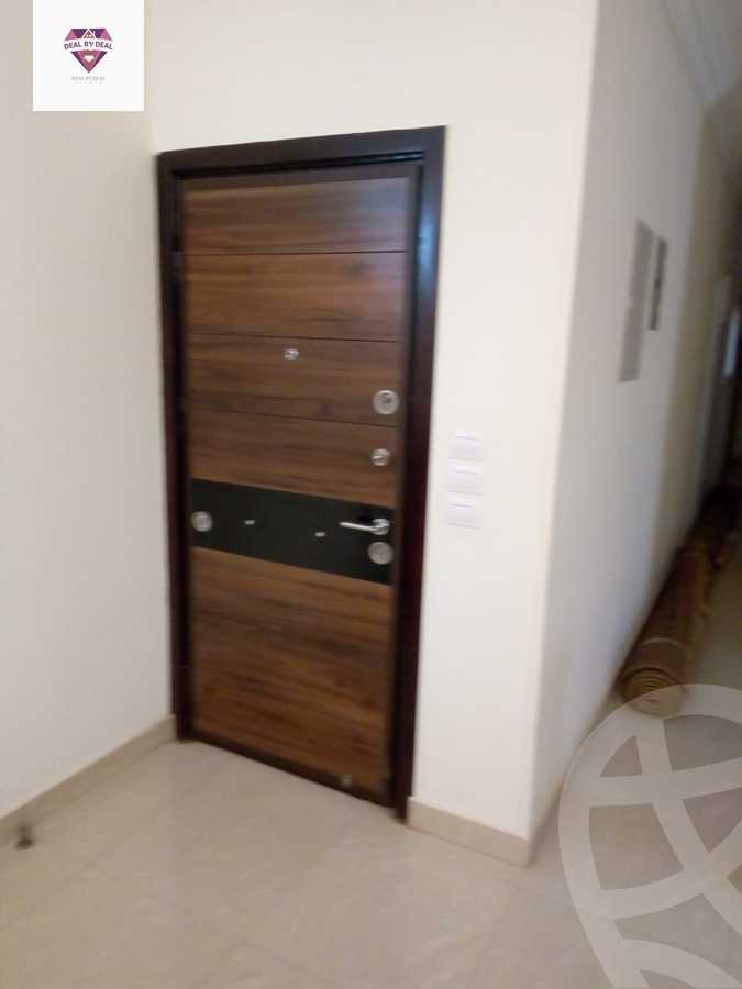 https://aqarmap.com.eg/ar/listing/4210420-for-rent-cairo-new-cairo-south-investors-mohammed-nagib-axis-st