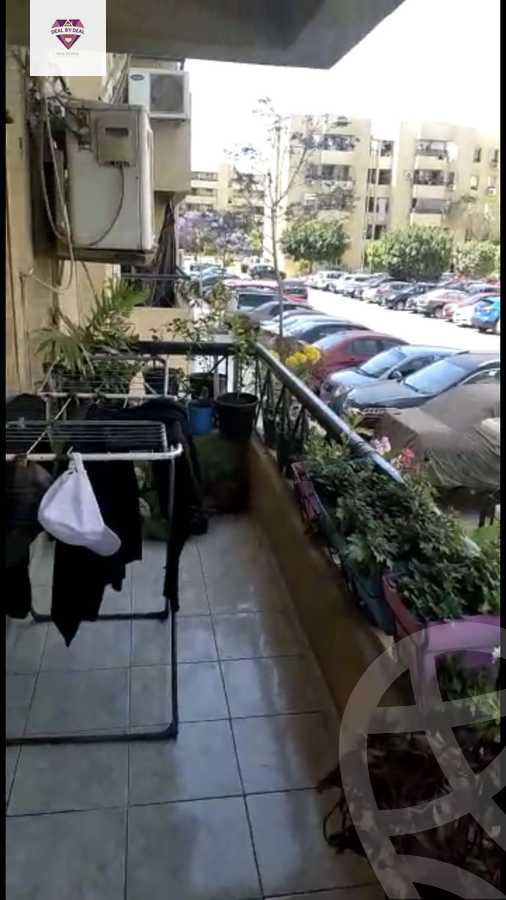 https://aqarmap.com.eg/en/listing/4224382-for-sale-cairo-new-cairo-lrhb-city-phase-1-ahmed-rami-st