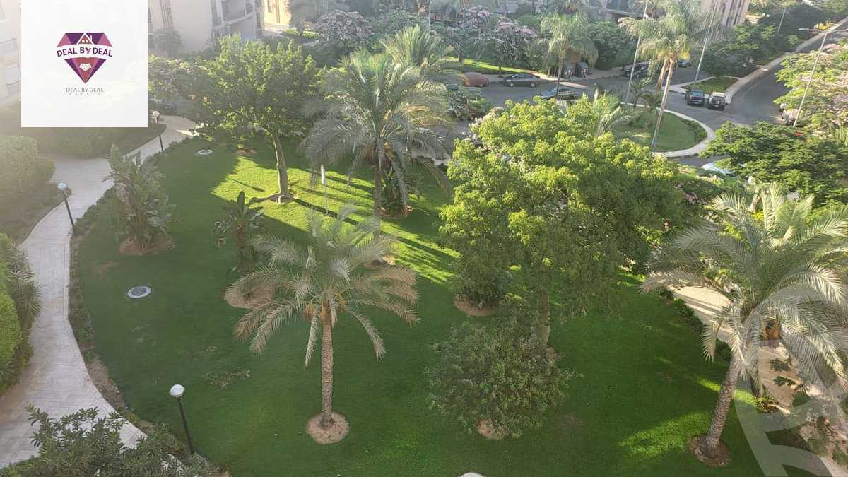 https://aqarmap.com.eg/en/listing/4224493-for-sale-cairo-new-cairo-lrhb-city-phase-1-ahmed-rami-st