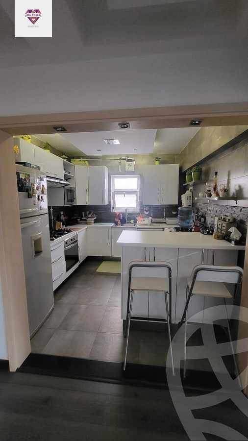 https://aqarmap.com.eg/en/listing/4224493-for-sale-cairo-new-cairo-lrhb-city-phase-1-ahmed-rami-st
