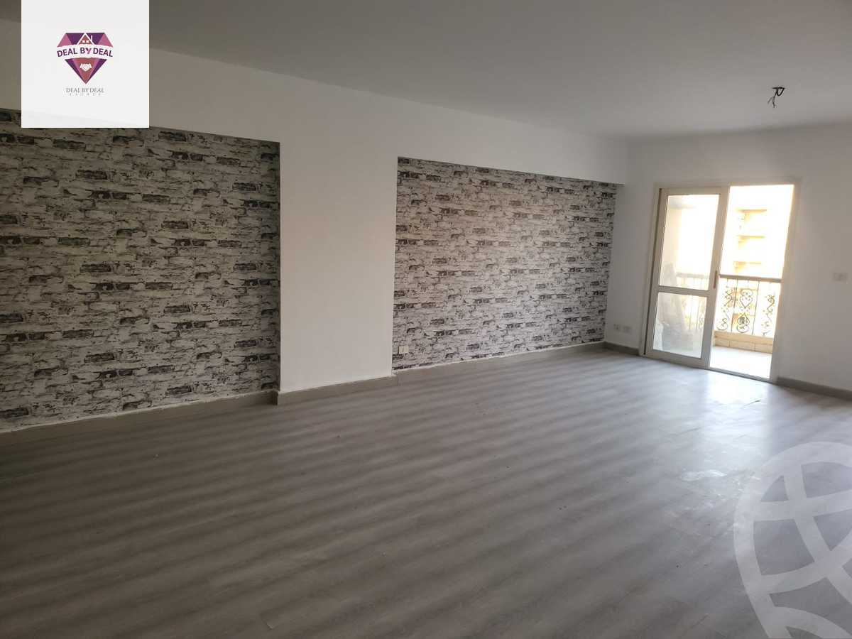https://aqarmap.com.eg/en/listing/4224566-for-sale-cairo-new-cairo-lrhb-city-phase-2-amr-ibn-el-aas-st