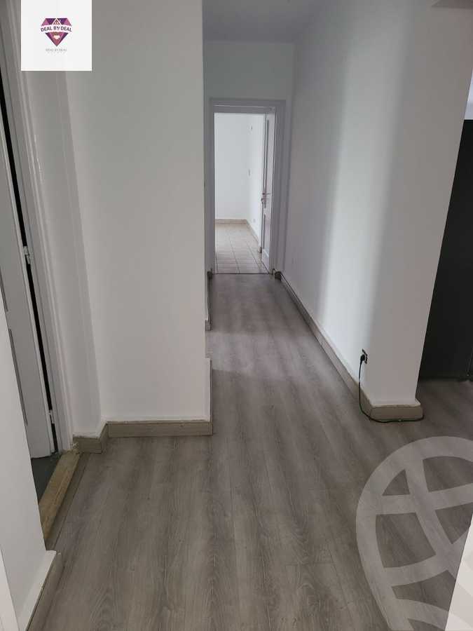 https://aqarmap.com.eg/en/listing/4224566-for-sale-cairo-new-cairo-lrhb-city-phase-2-amr-ibn-el-aas-st