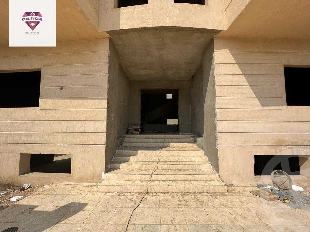 https://aqarmap.com.eg/en/listing/4224024-for-sale-cairo-new-cairo-compounds-la-rose