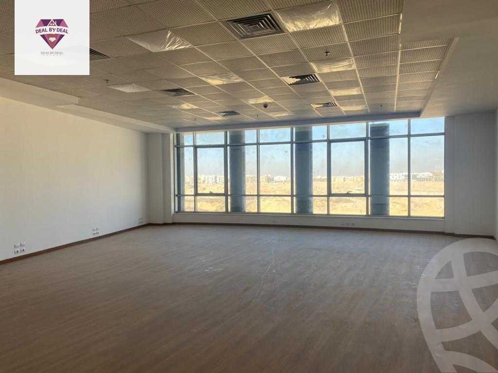 https://aqarmap.com.eg/en/listing/4231808-for-sale-cairo-new-cairo-compounds-sntrw-mwl