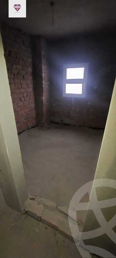 https://aqarmap.com.eg/en/listing/4309891-for-sale-cairo-new-cairo-compounds-kmbwnd-lfwntyn-rkw