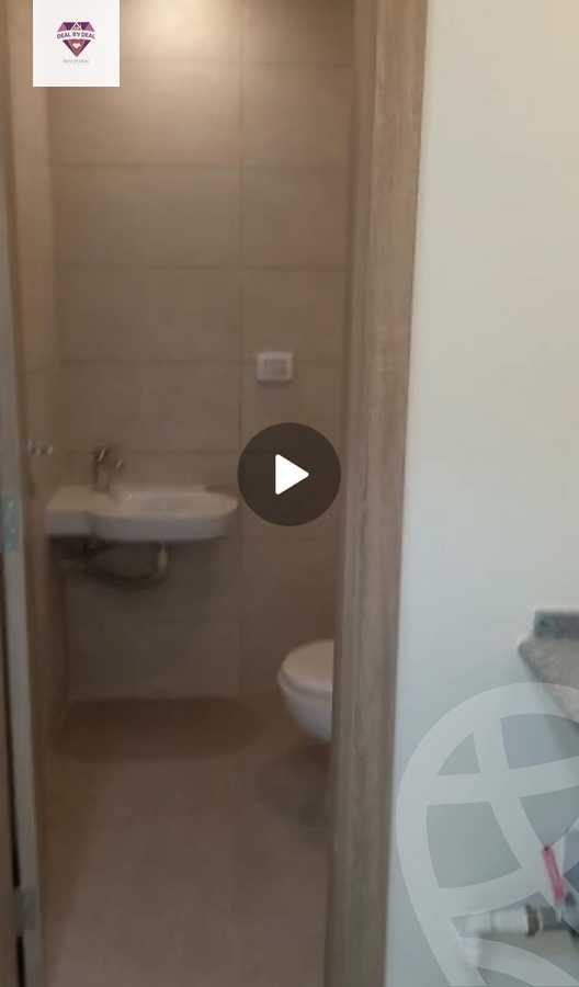 https://aqarmap.com.eg/ar/listing/4350343-for-rent-cairo-new-cairo-compounds-tryfywm-skwyr-mwl-nm-llttwyr