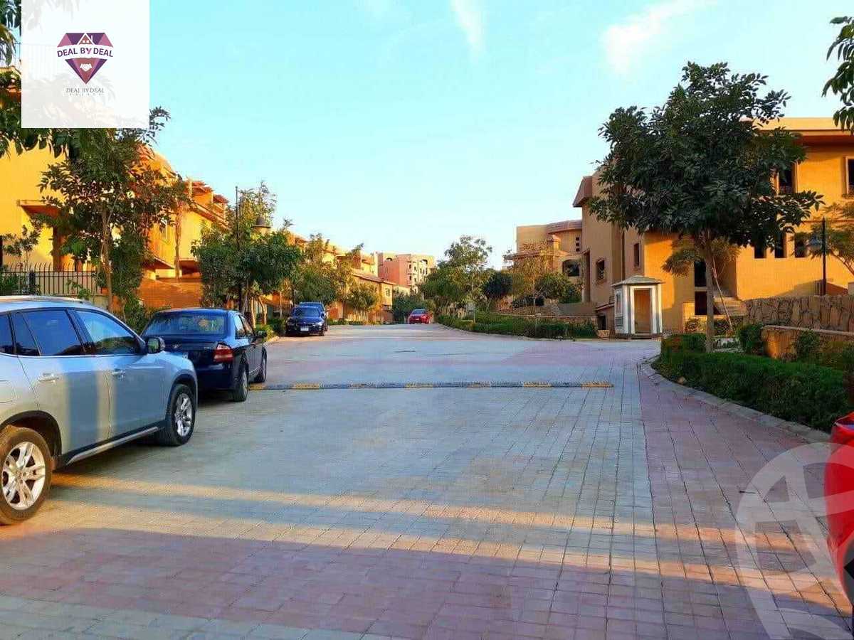 https://aqarmap.com.eg/en/listing/4356919-for-sale-cairo-new-cairo-compounds-moon-valley-2