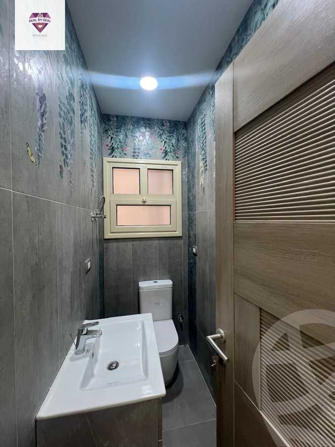 https://aqarmap.com.eg/en/listing/5020859-for-sale-cairo-new-cairo-compounds-town-residence