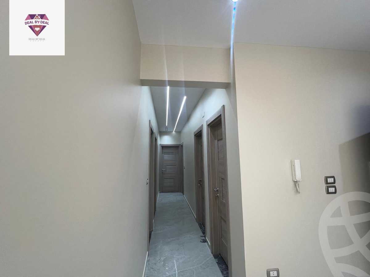 https://aqarmap.com.eg/en/listing/5020859-for-sale-cairo-new-cairo-compounds-town-residence