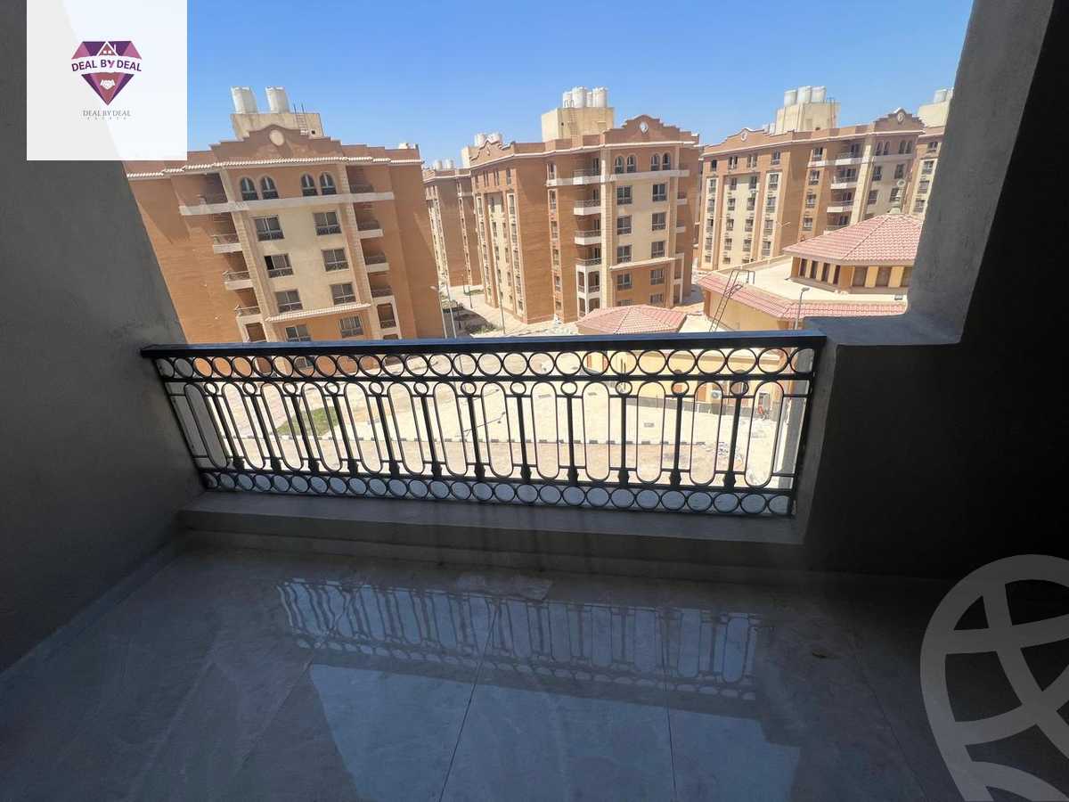 https://aqarmap.com.eg/en/listing/5029550-for-sale-cairo-new-cairo-compounds-town-residence