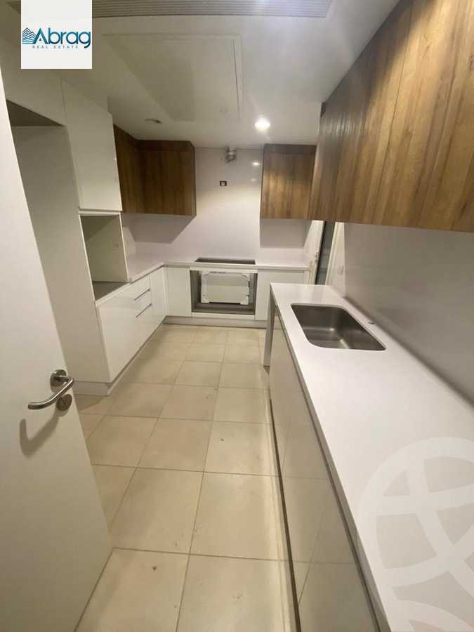 https://aqarmap.com.eg/ar/listing/3887502-for-sale-cairo-el-sheikh-zayed-city-compounds-brj-zyd-wr-llttwyr
