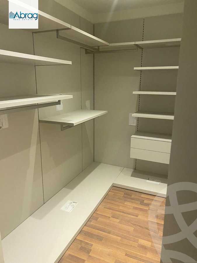 https://aqarmap.com.eg/ar/listing/3887502-for-sale-cairo-el-sheikh-zayed-city-compounds-brj-zyd-wr-llttwyr