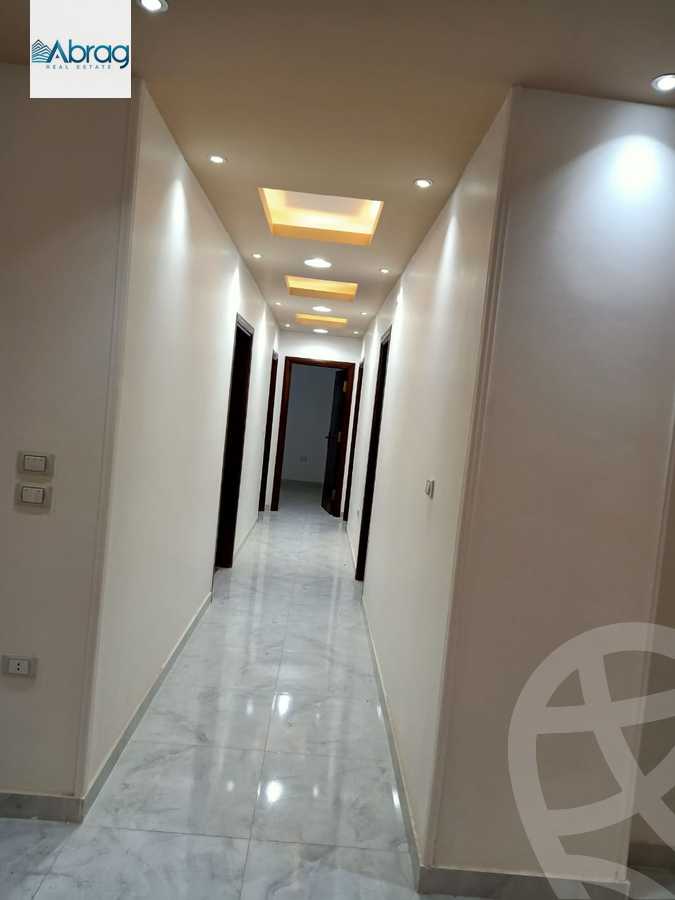 https://aqarmap.com.eg/ar/listing/4098196-for-rent-cairo-el-sheikh-zayed-city-el-hay-elthamen-area-1