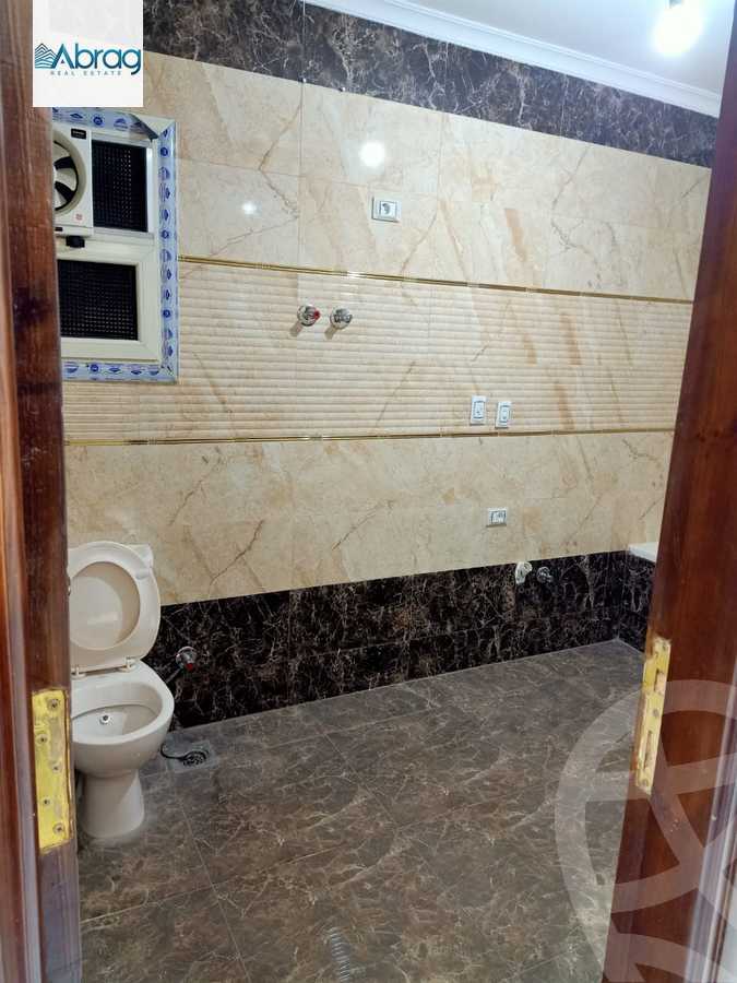 https://aqarmap.com.eg/ar/listing/4098196-for-rent-cairo-el-sheikh-zayed-city-el-hay-elthamen-area-1