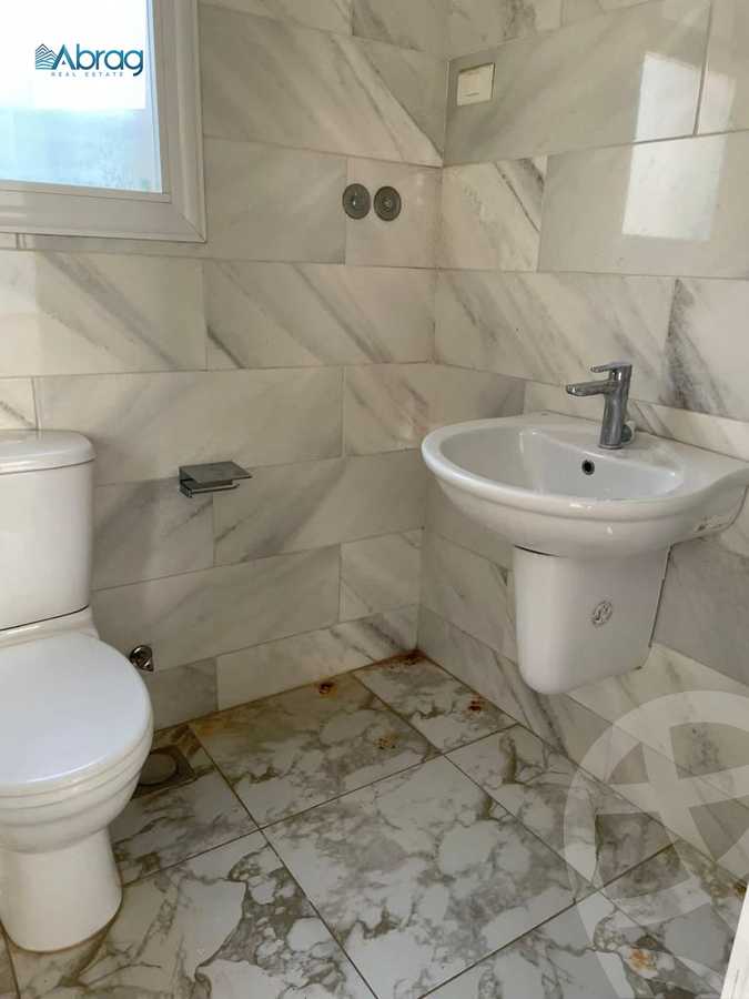 https://aqarmap.com.eg/ar/listing/3883123-for-rent-cairo-el-sheikh-zayed-city-compounds-in-sheikh-zayed-beverly-hills
