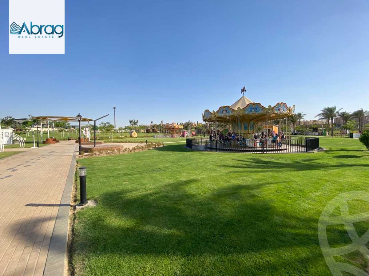 https://aqarmap.com.eg/ar/listing/4311758-for-sale-cairo-el-sheikh-zayed-city-compounds-zyd-wr-llttwyr