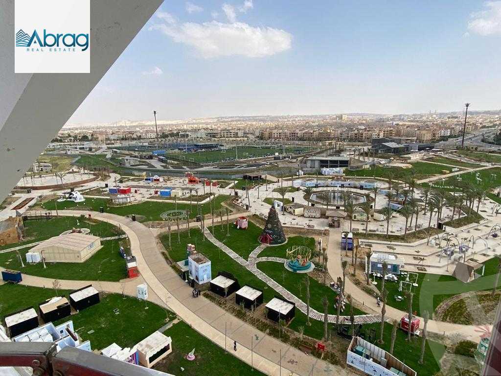 https://aqarmap.com.eg/ar/listing/4311758-for-sale-cairo-el-sheikh-zayed-city-compounds-zyd-wr-llttwyr