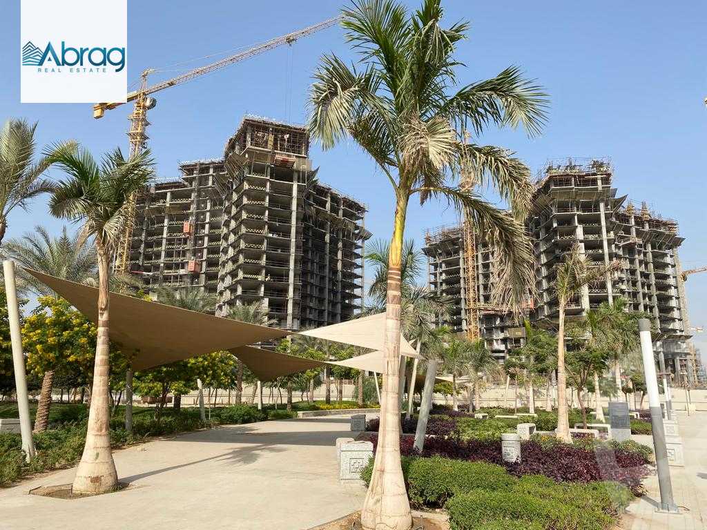https://aqarmap.com.eg/ar/listing/4311758-for-sale-cairo-el-sheikh-zayed-city-compounds-zyd-wr-llttwyr