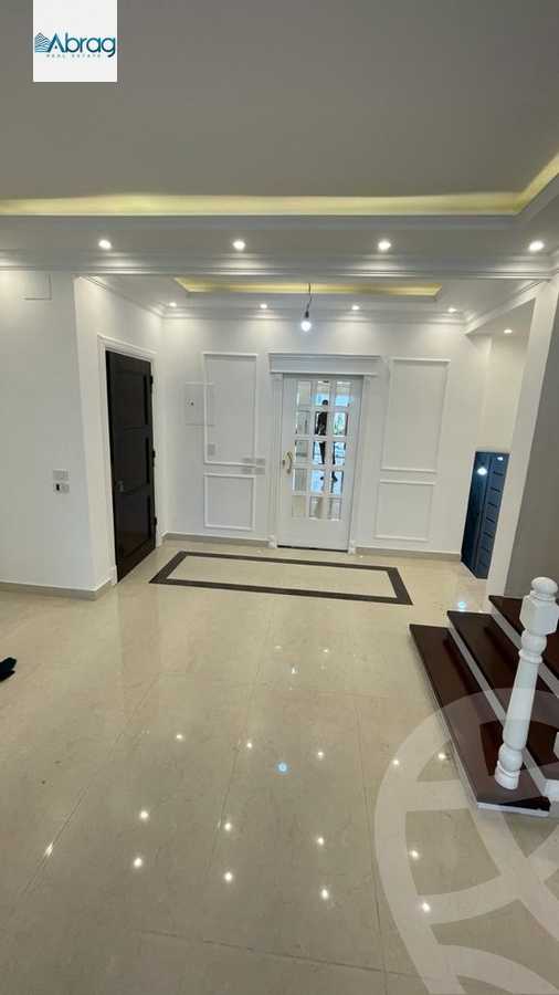 https://aqarmap.com.eg/ar/listing/3720263-for-rent-cairo-6th-of-october-compounds-mountain-view-giza-plateau