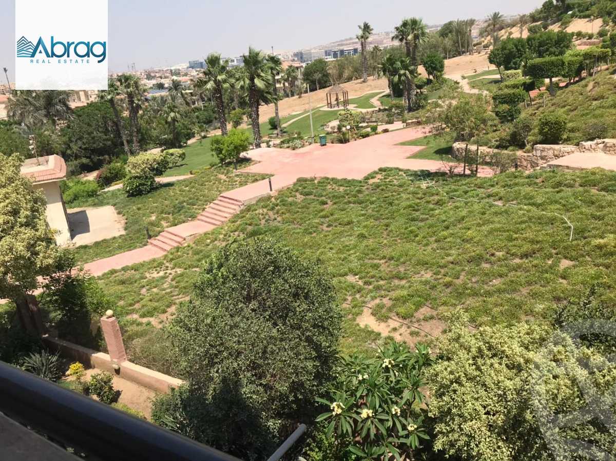 https://aqarmap.com.eg/ar/listing/4038064-for-rent-cairo-el-sheikh-zayed-city-compounds-in-sheikh-zayed-zayed-2000