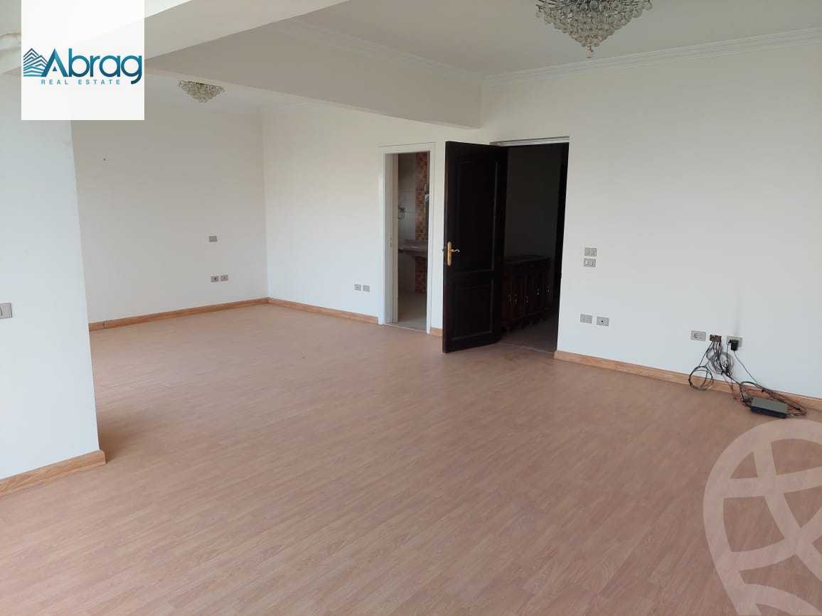 https://aqarmap.com.eg/en/listing/4063583-for-sale-cairo-el-sheikh-zayed-city-compounds-in-sheikh-zayed-zayed-2000