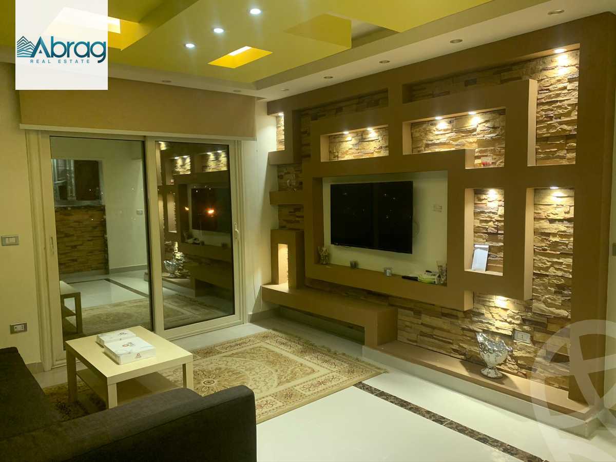 https://aqarmap.com.eg/ar/listing/3792333-for-sale-cairo-el-sheikh-zayed-city-compounds-in-sheikh-zayed-el-mostaqbal-city