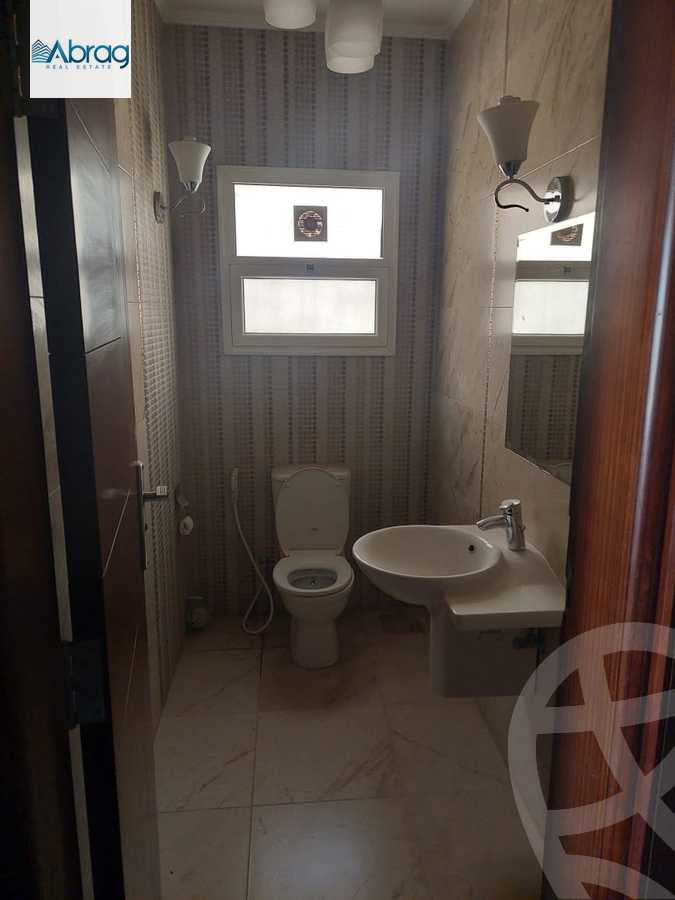 https://aqarmap.com.eg/en/listing/4126626-for-sale-cairo-el-sheikh-zayed-city-compounds-greens