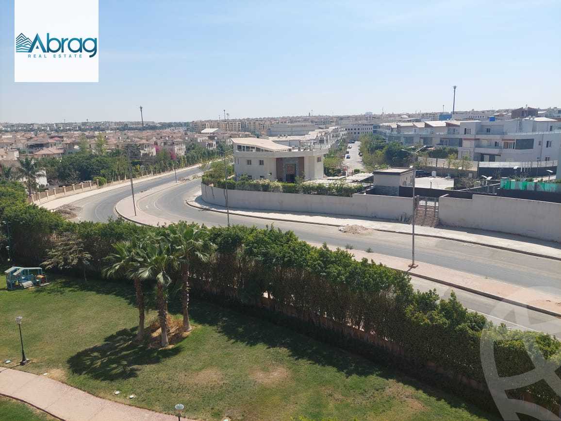 https://aqarmap.com.eg/en/listing/4126626-for-sale-cairo-el-sheikh-zayed-city-compounds-greens