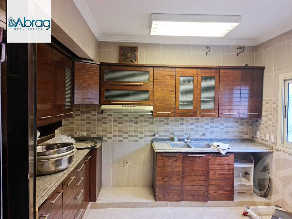 https://aqarmap.com.eg/ar/listing/4123363-for-sale-cairo-el-sheikh-zayed-city-compounds-in-sheikh-zayed-zayed-2000