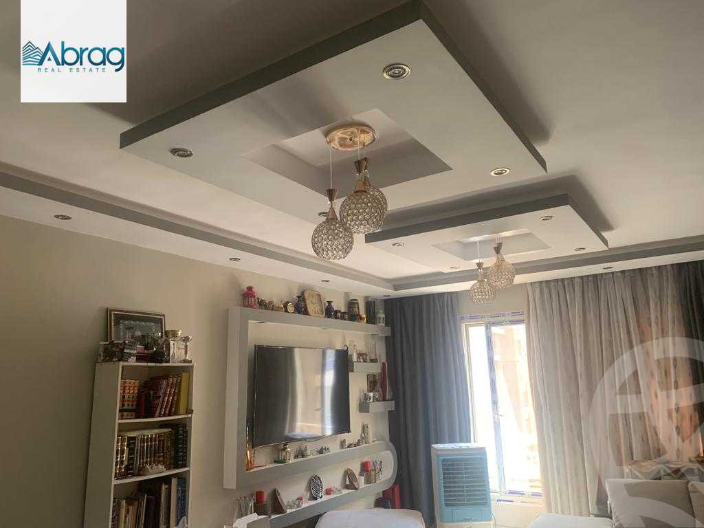 https://aqarmap.com.eg/ar/listing/3806261-for-sale-cairo-el-sheikh-zayed-city-compounds-jn-zyd