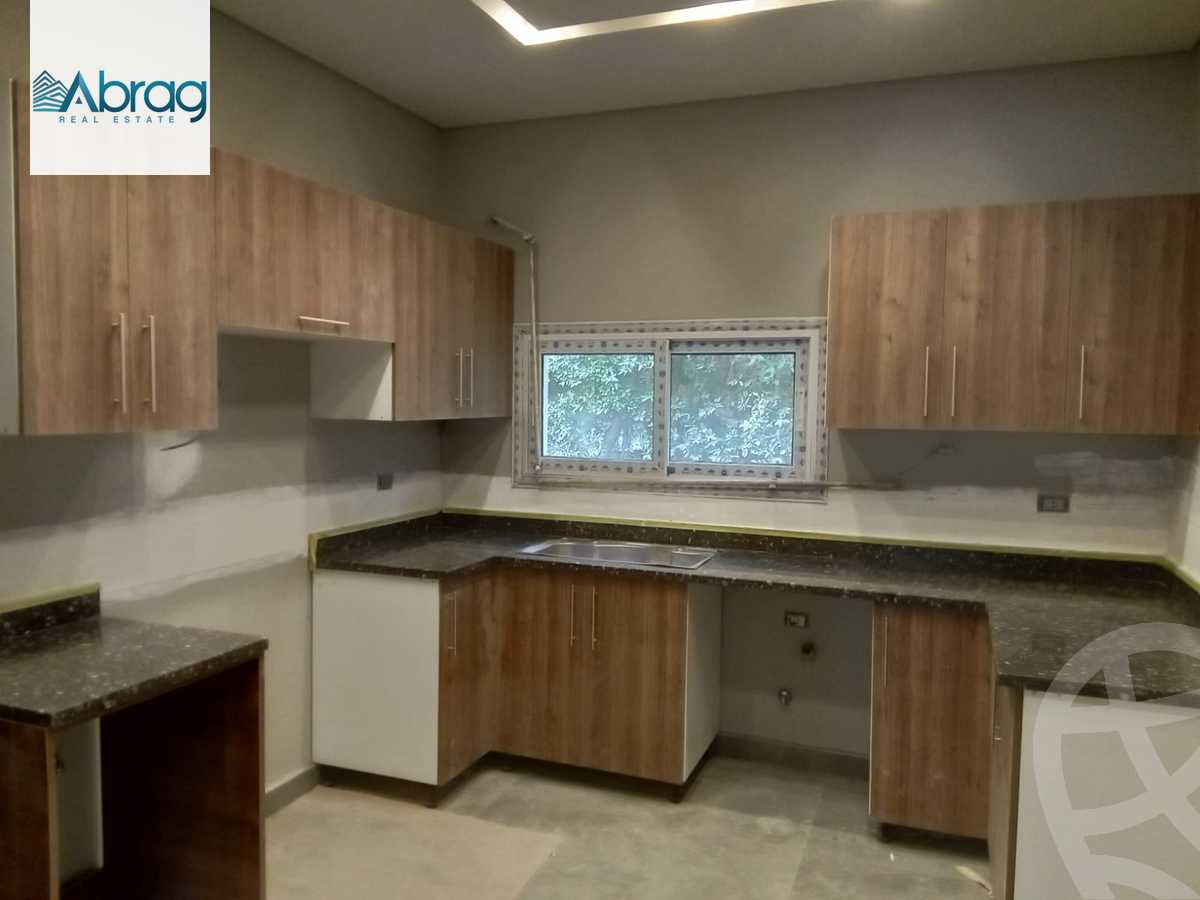 https://aqarmap.com.eg/ar/listing/4212768-for-rent-cairo-el-sheikh-zayed-city-compounds-in-sheikh-zayed-beverly-hills