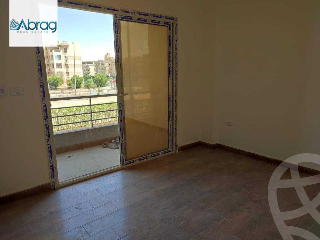 https://aqarmap.com.eg/en/listing/3896003-for-sale-cairo-el-sheikh-zayed-city-compounds-jn-zyd