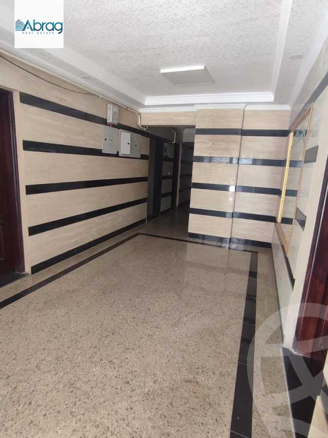https://aqarmap.com.eg/en/listing/3896003-for-sale-cairo-el-sheikh-zayed-city-compounds-jn-zyd