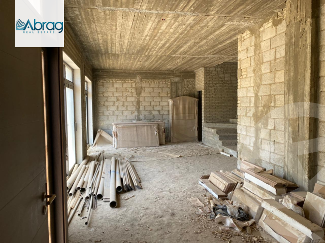 https://aqarmap.com.eg/ar/listing/3626780-for-sale-cairo-el-sheikh-zayed-city-compounds-kmbwnd-wyst-twn-swdyk