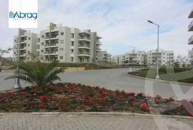 https://aqarmap.com.eg/ar/listing/4353748-for-sale-cairo-el-sheikh-zayed-city-compounds-dh-drys