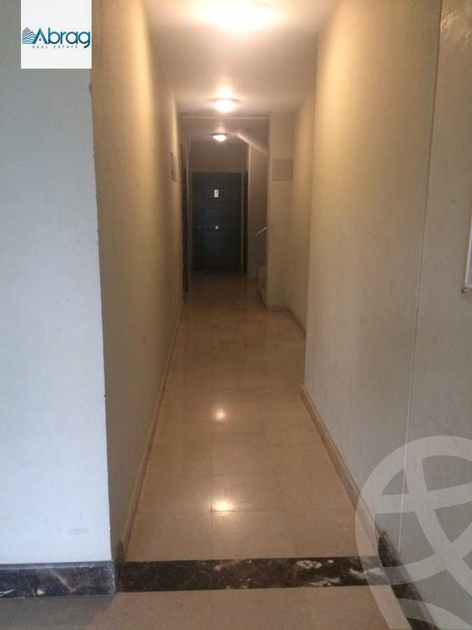https://aqarmap.com.eg/ar/listing/4353748-for-sale-cairo-el-sheikh-zayed-city-compounds-dh-drys