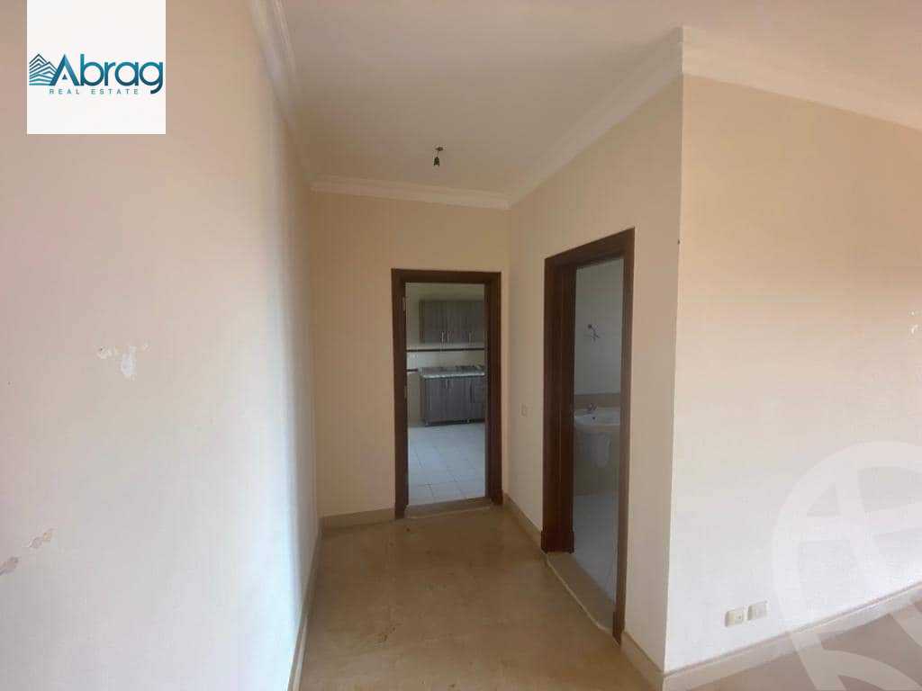 https://aqarmap.com.eg/en/listing/4357030-for-sale-cairo-el-sheikh-zayed-city-compounds-in-sheikh-zayed-casa