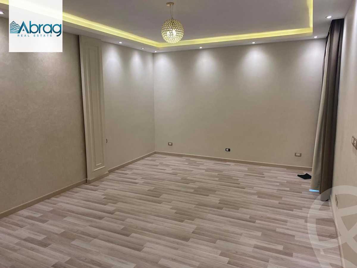 https://aqarmap.com.eg/en/listing/4038757-for-rent-cairo-el-sheikh-zayed-city-compounds-kmbwnd-wyst-twn-swdyk