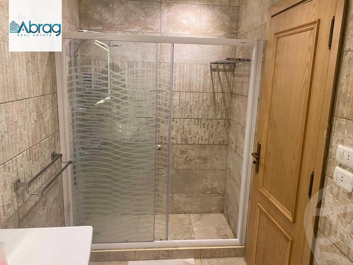 https://aqarmap.com.eg/en/listing/4038757-for-rent-cairo-el-sheikh-zayed-city-compounds-kmbwnd-wyst-twn-swdyk