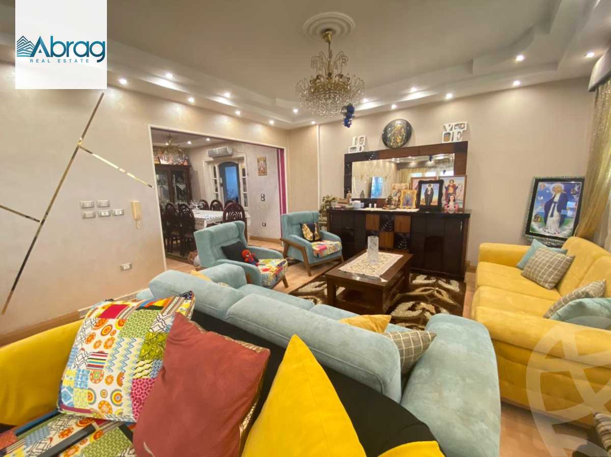 https://aqarmap.com.eg/ar/listing/4153163-for-sale-cairo-el-sheikh-zayed-city-compounds-in-sheikh-zayed-zayed-2000