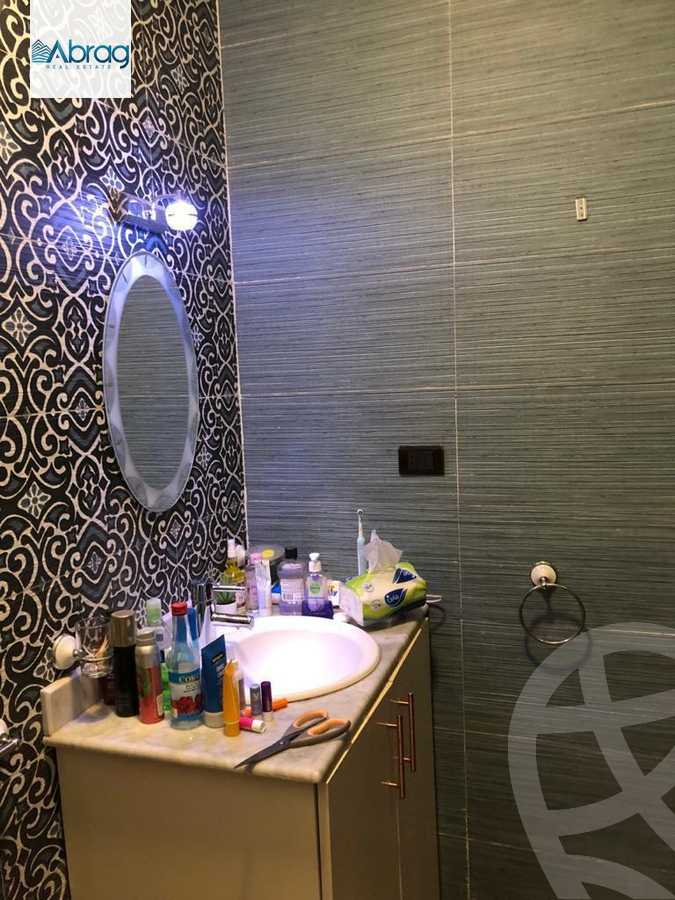 https://aqarmap.com.eg/ar/listing/3995759-for-sale-cairo-el-sheikh-zayed-city-compounds-in-sheikh-zayed-hadayek-el-mohandiseen