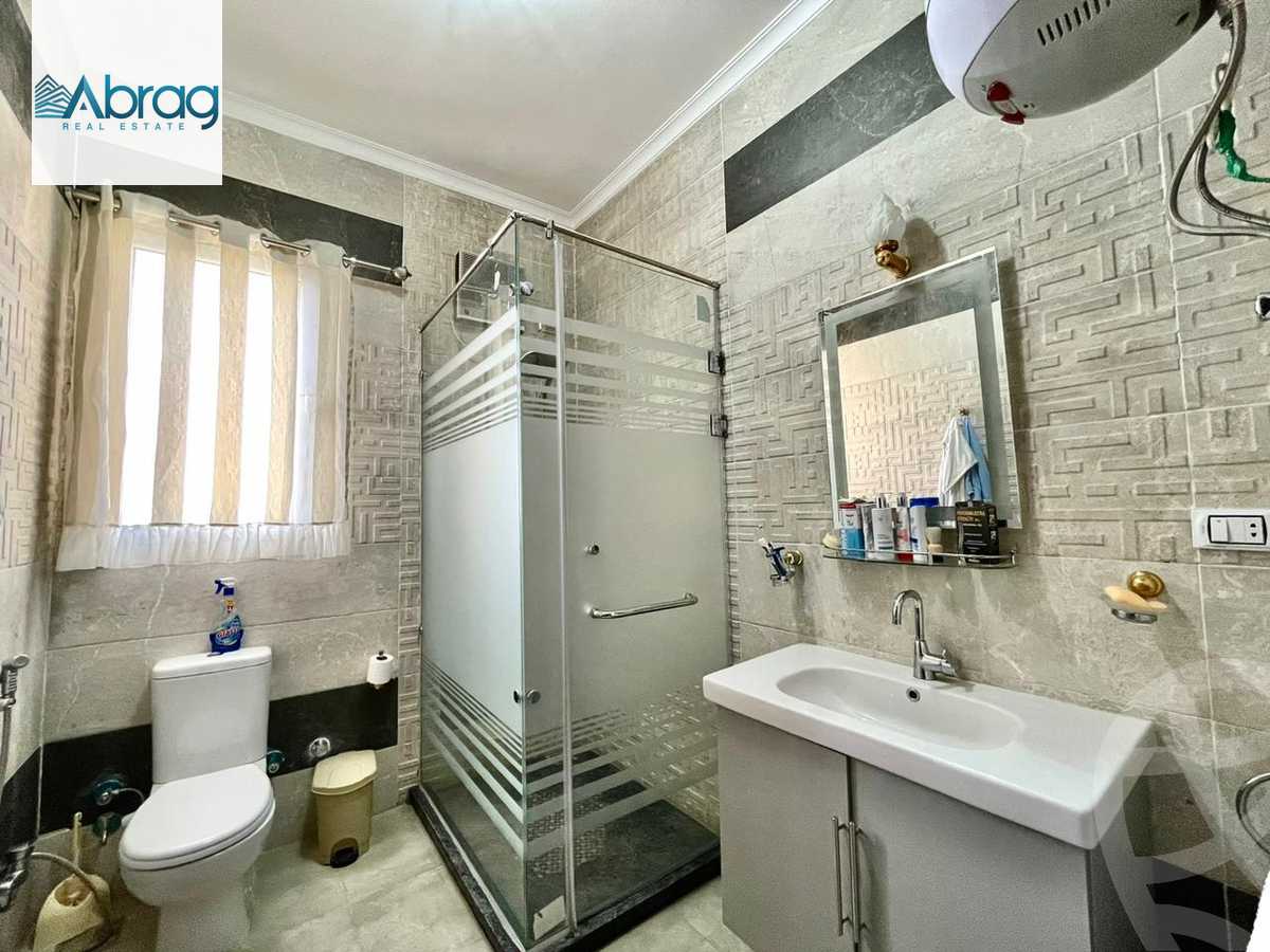 https://aqarmap.com.eg/ar/listing/4073211-for-rent-cairo-el-sheikh-zayed-city-compounds-in-sheikh-zayed-royal-meadows