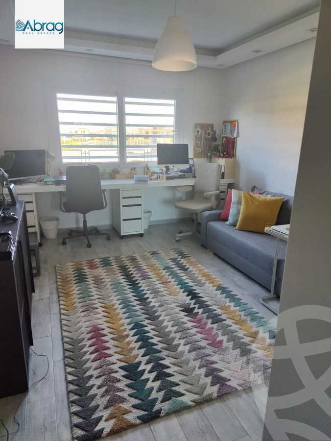https://aqarmap.com.eg/en/listing/5252517-for-sale-cairo-el-sheikh-zayed-city-compounds-zayed-regency