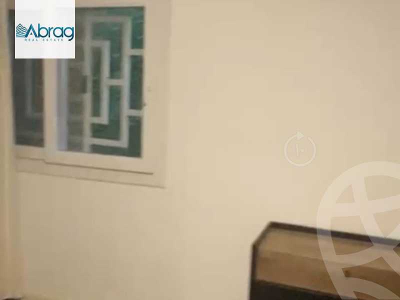 https://aqarmap.com.eg/en/listing/5361406-for-sale-cairo-el-sheikh-zayed-city-compounds-zayed-regency