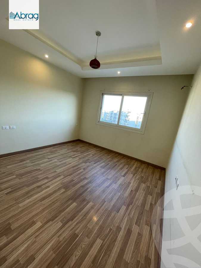 https://aqarmap.com.eg/en/listing/5483003-for-sale-cairo-el-sheikh-zayed-city-compounds-dh-drys