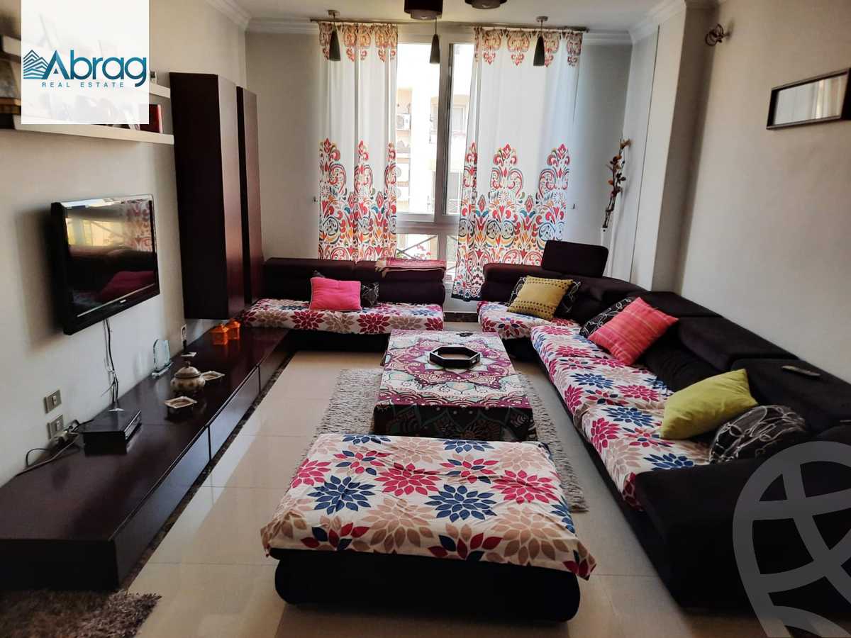 https://aqarmap.com.eg/en/listing/5515828-for-sale-cairo-el-sheikh-zayed-city-compounds-hadayek-el-mohandiseen